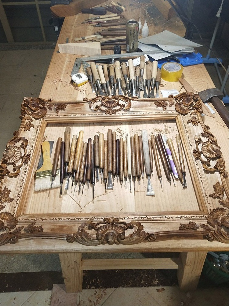 European classical engraved fr - Engraved Wood Frame review and price